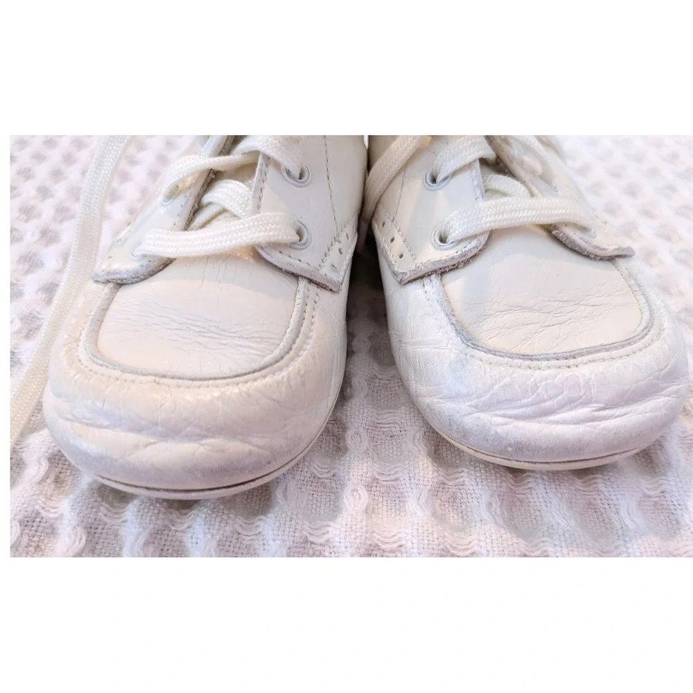 Vintage Baby Leather Shoes White Lace Up Infant Size 5 Christening Baptism